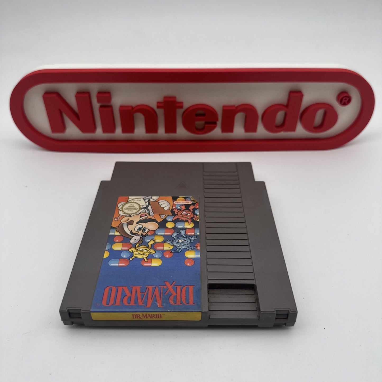 Dr. Mario Nintendo NES in OVP NES-VU-NOE PAL B