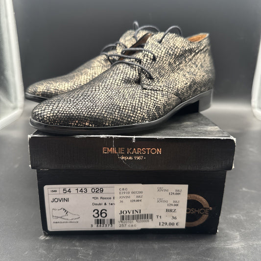 % Emilie Karston 36 Leder % 