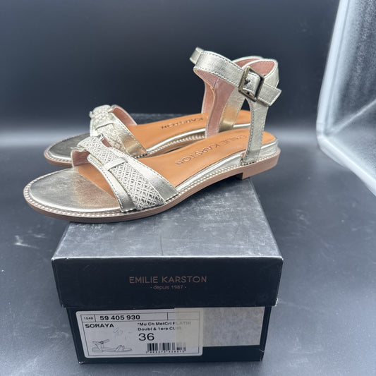 % Emilie Karston 36 Leder %