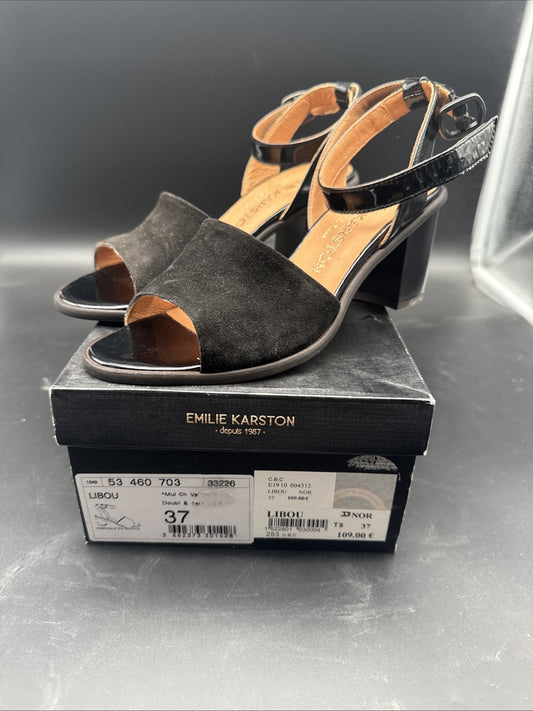 % Emilie Karston 37 Leder % 